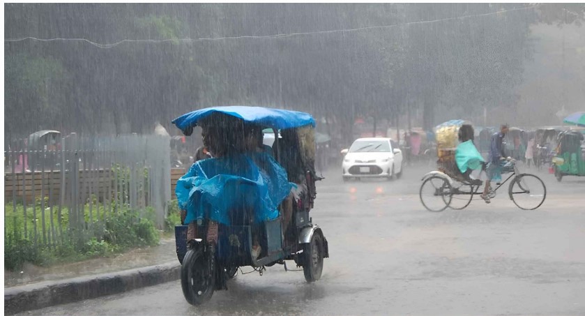 ঢাকাসহ দেশের সব বিভাগে ঝোড়ো বৃষ্টির আভাস