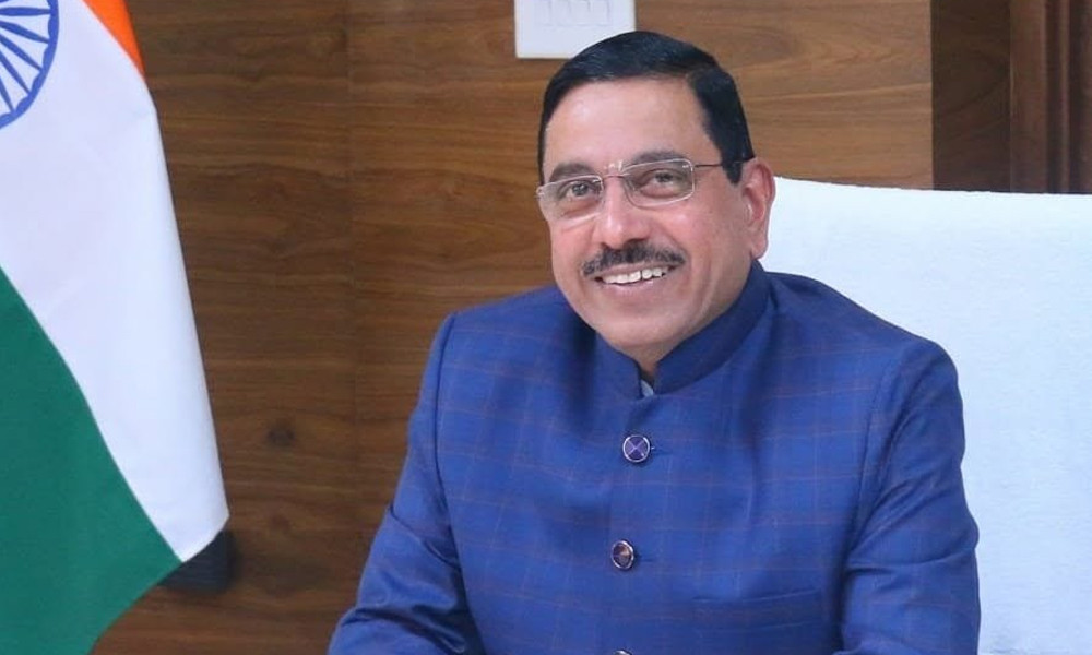 ভারতের নতুন শিক্ষামন্ত্রী প্রহ্লাদ যোশী ভারতের নতুন শিক্ষামন্ত্রী প্রহ্লাদ যোশী