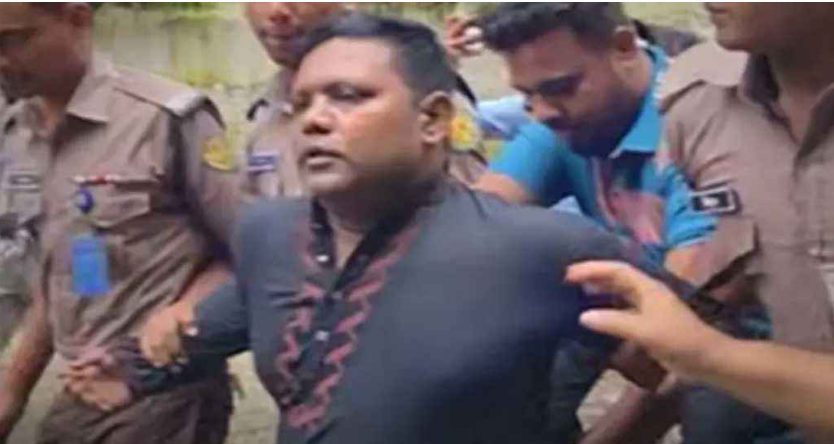ধানমন্ডি ৩২-এ ফুল দিতে গিয়ে যুবলীগ কর্মী আটক