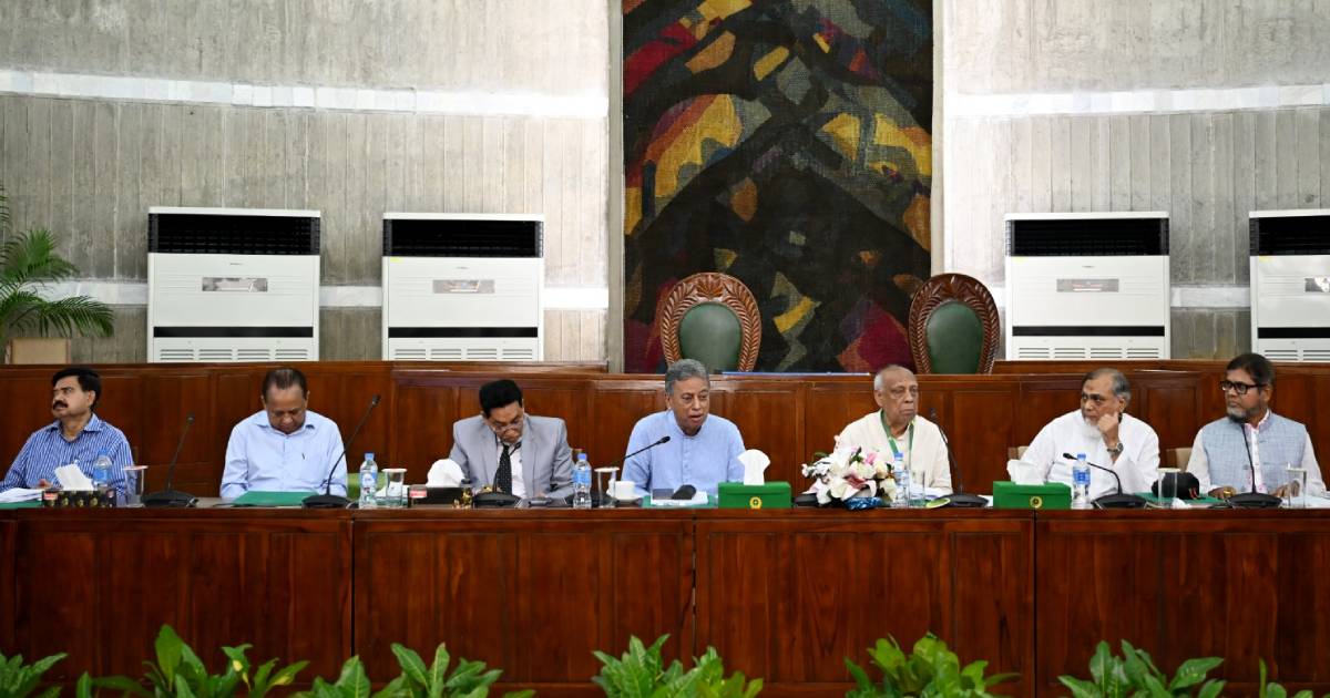 ব্যাংক রেজল্যুশন বিল সংশোধিত আকারে পাসের সুপারিশ