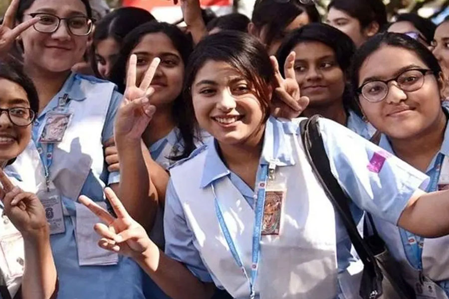 এইচএসসির ফল প্রকাশের তারিখ পরিবর্তন